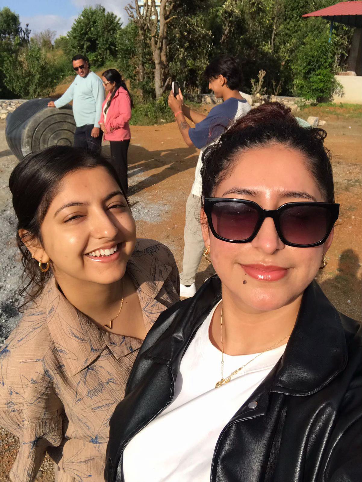 @Anita_Neupane