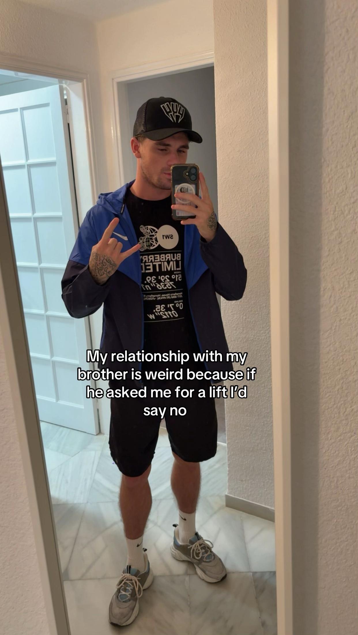 @RS