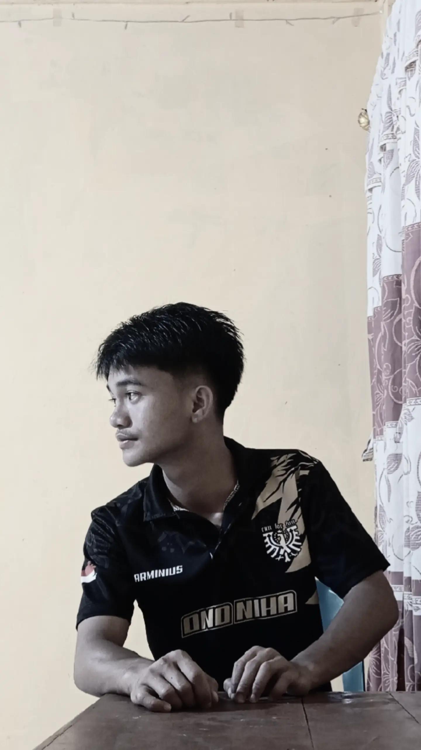 @nius