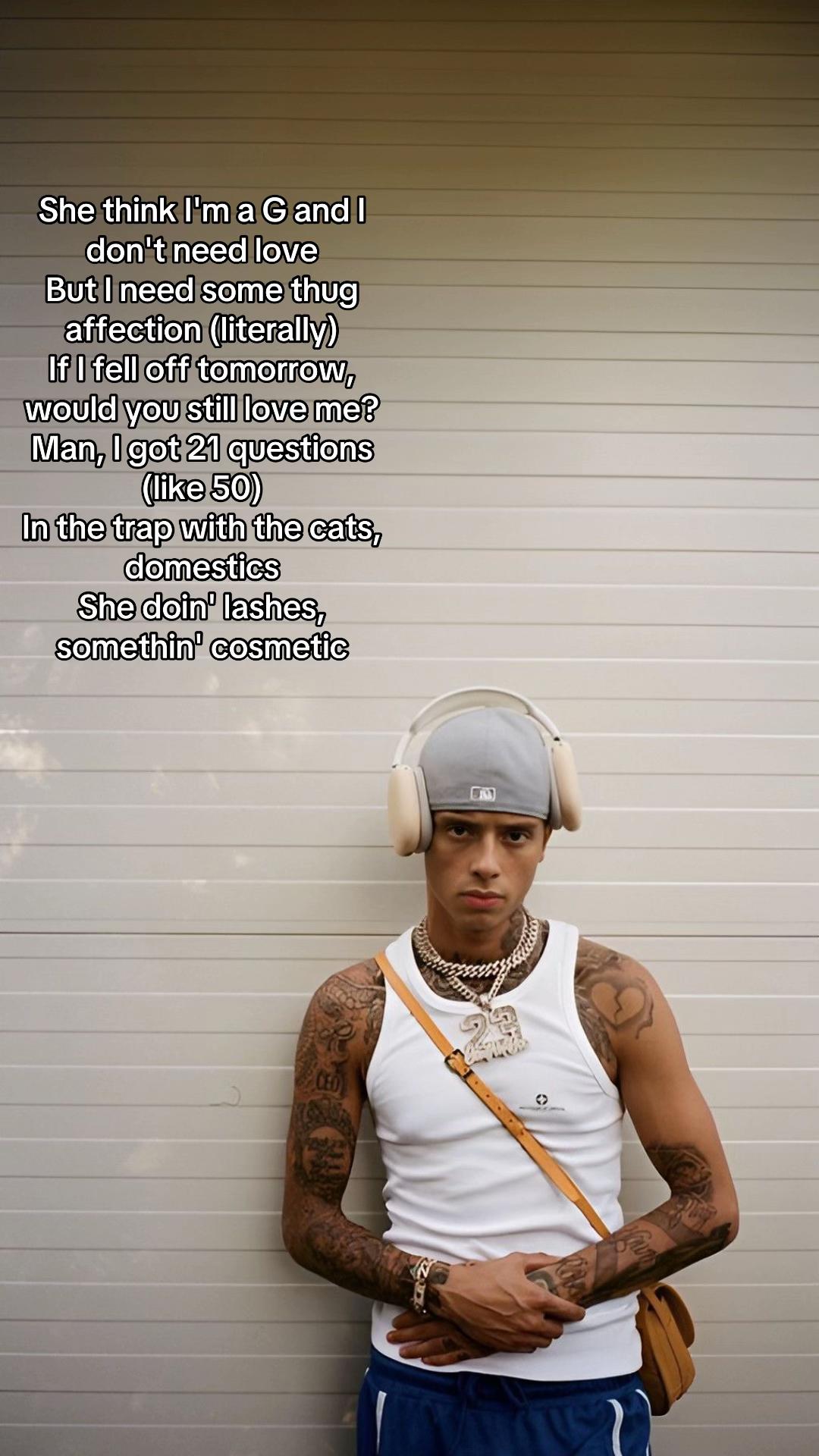 @⃟