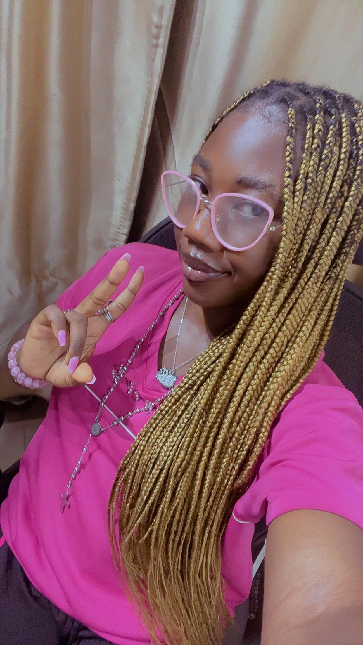 @kiara_starr_backup