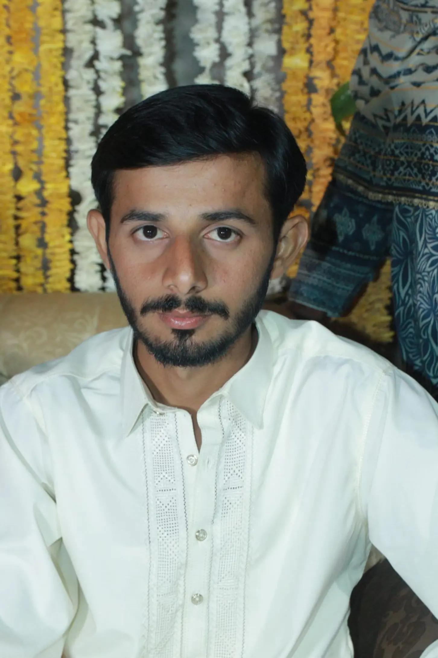 @Fayyaz Ashraf 🧡