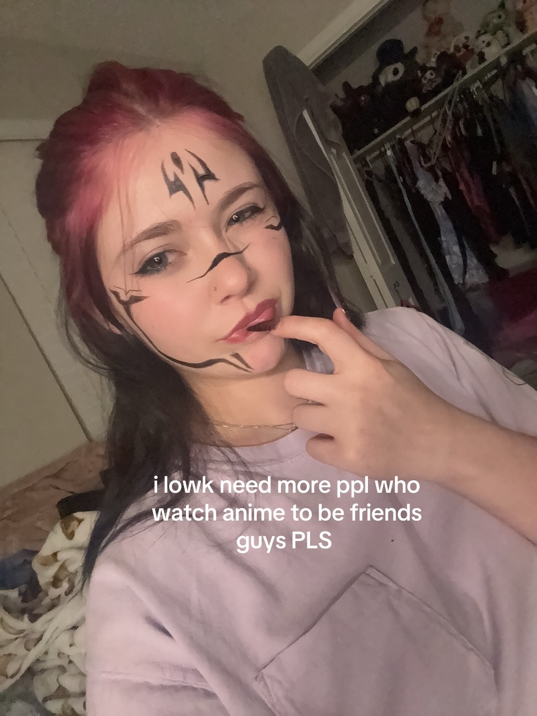 @<3