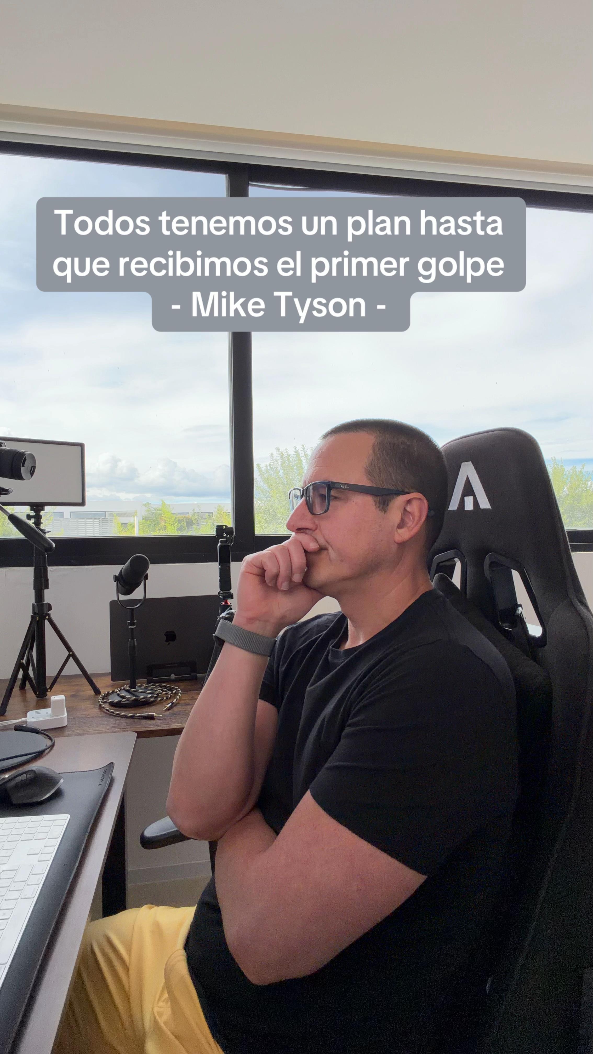 @Germ&aacute;n Meneses | Negocios ☕️