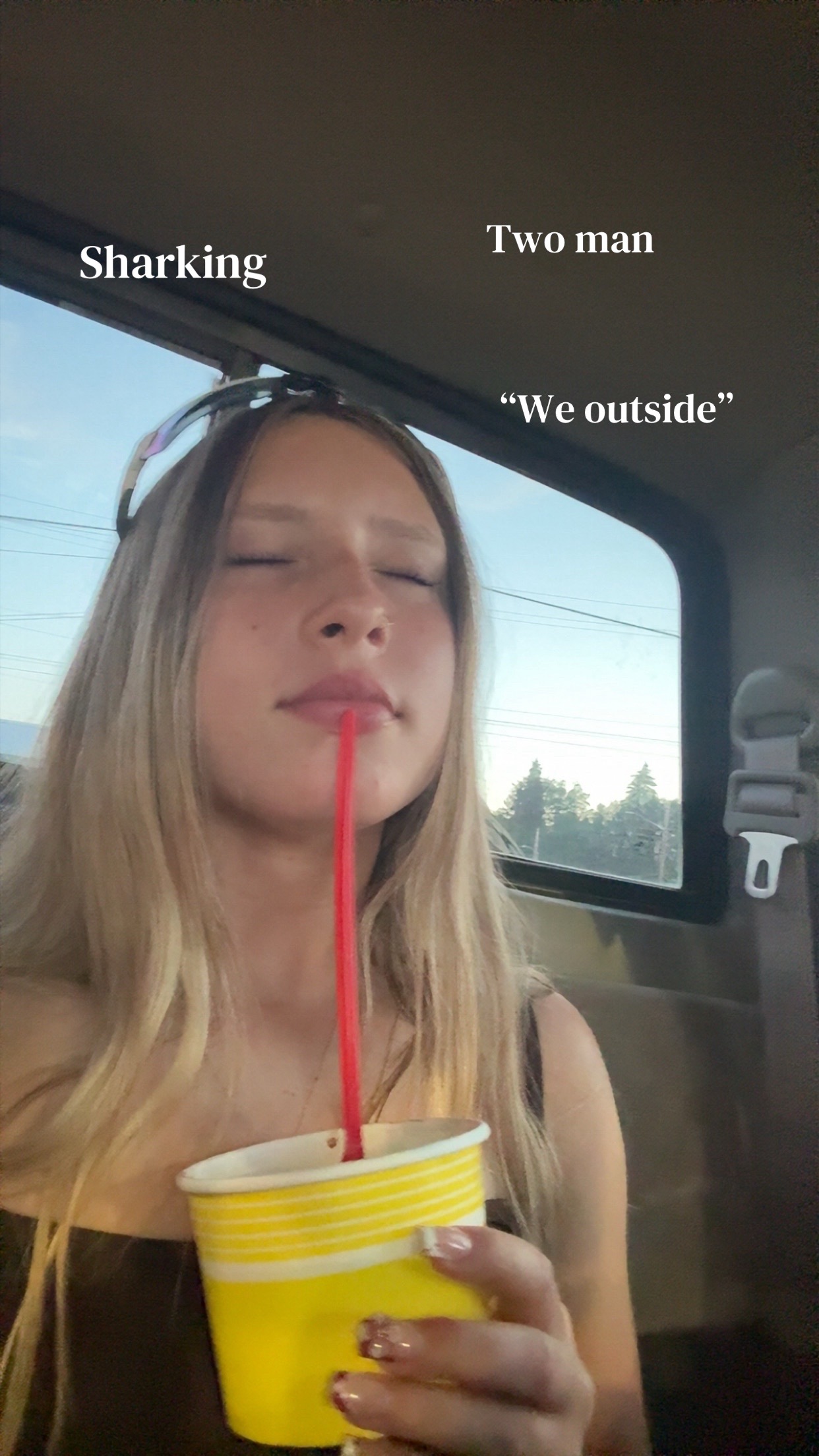 @𝒫𝓇ℯ𝓈𝓁ℯ𝓎