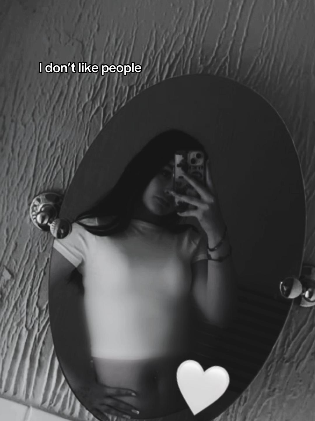 @𝐜𝐚𝐲𝐥𝐚-𝐫𝐨𝐬𝐞ꨄ