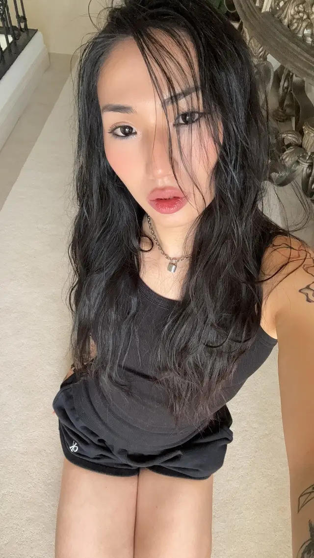 @SNIX 🖤