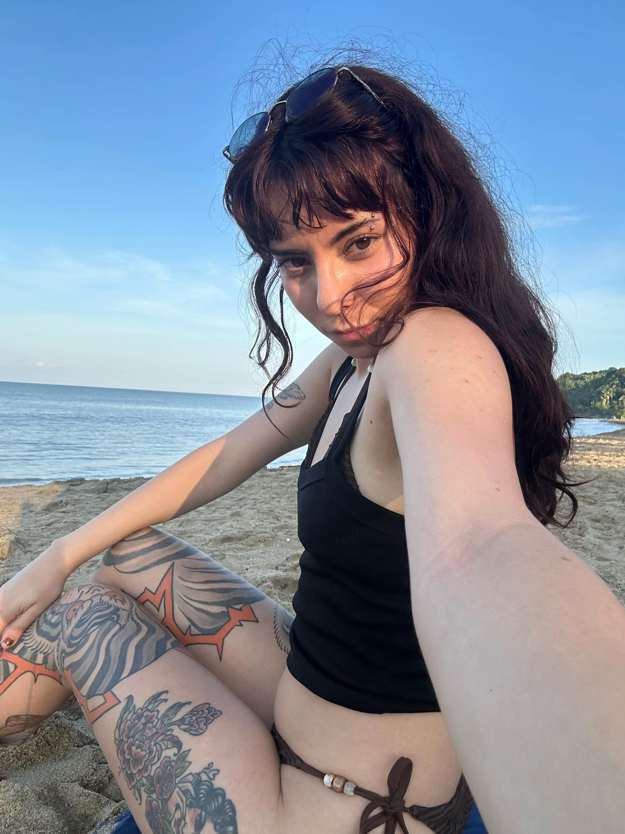 @ladyru__