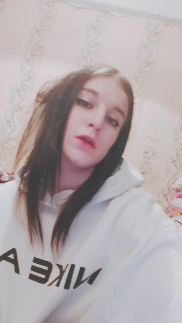 @bambola
