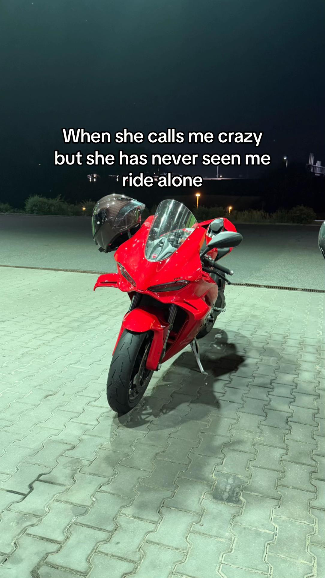 @v4.mxx