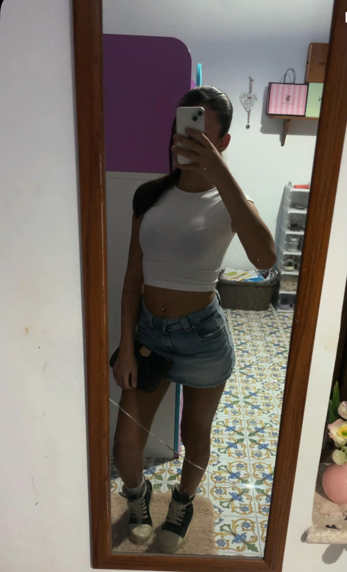 @𝐌