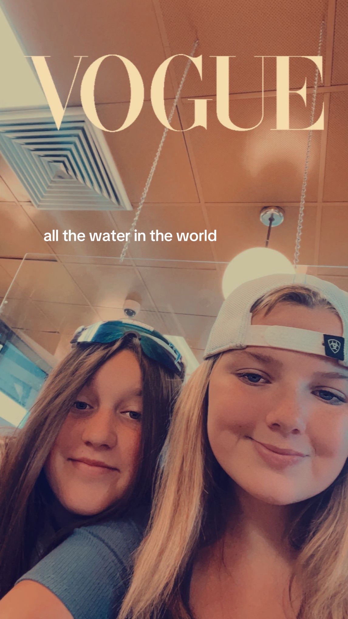@️