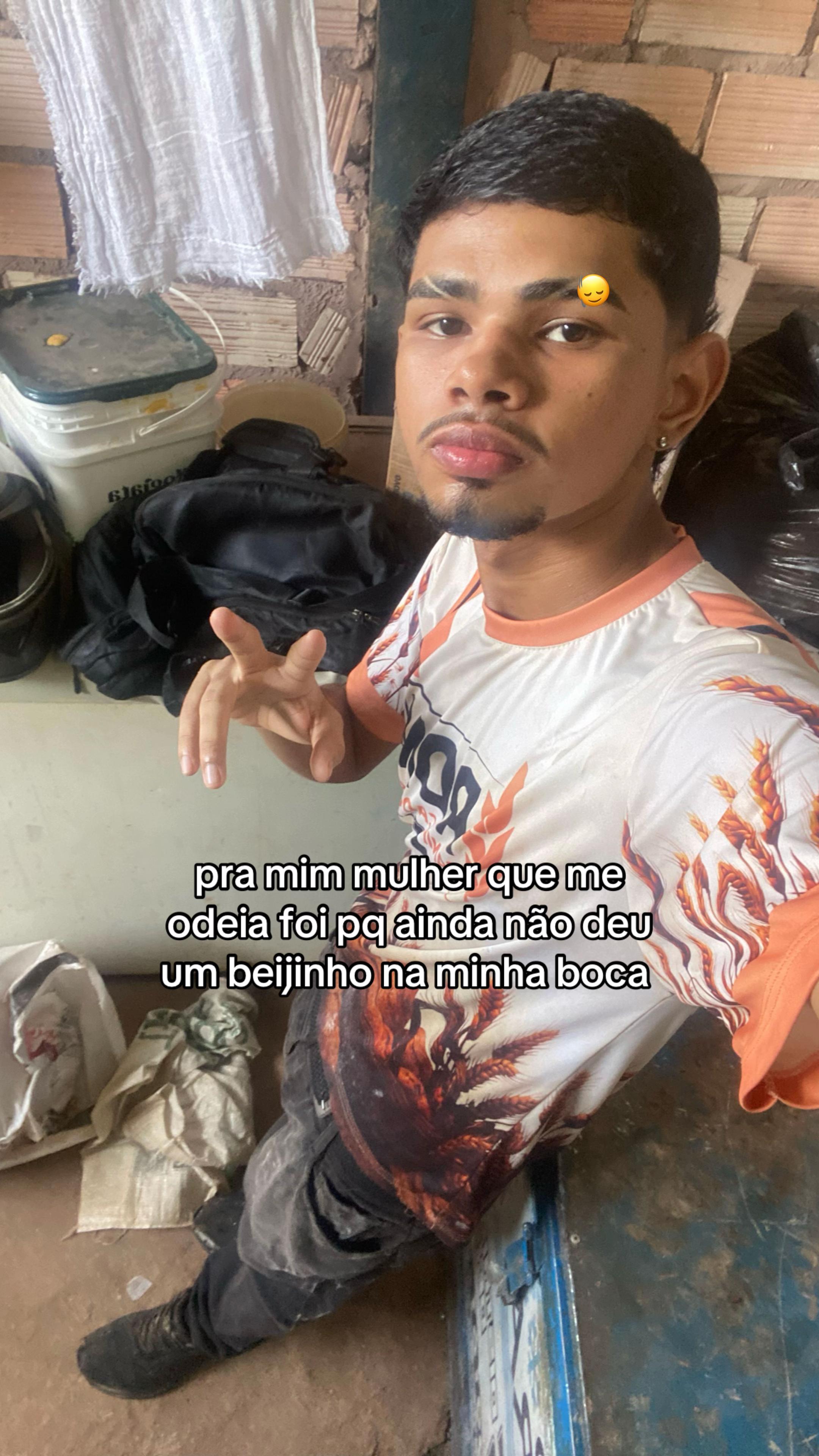 @moraes