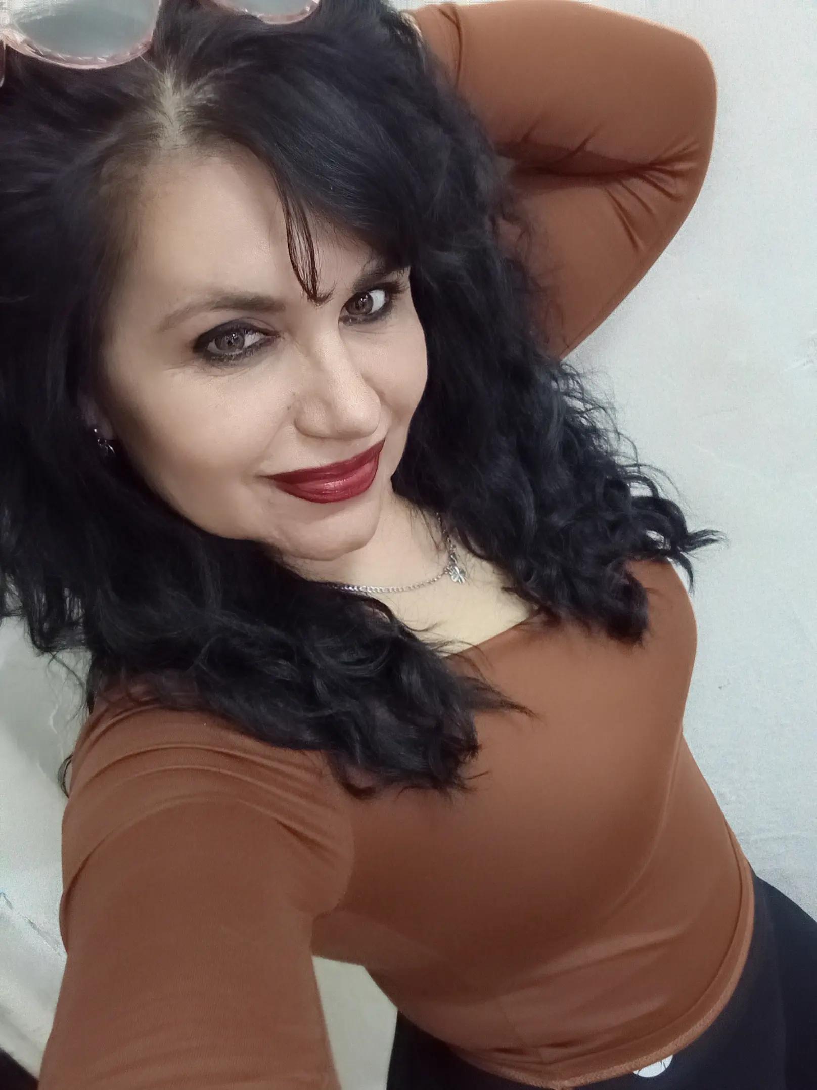 @Alejandra b Ramirez
