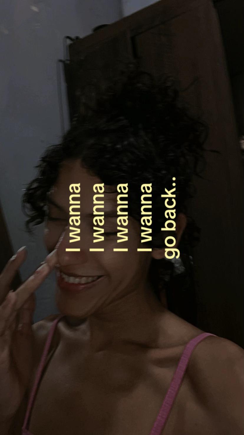 @𝓔𝓿𝓮𝓵𝔂𝓷𝓼𝓮𝓰𝓶 💐