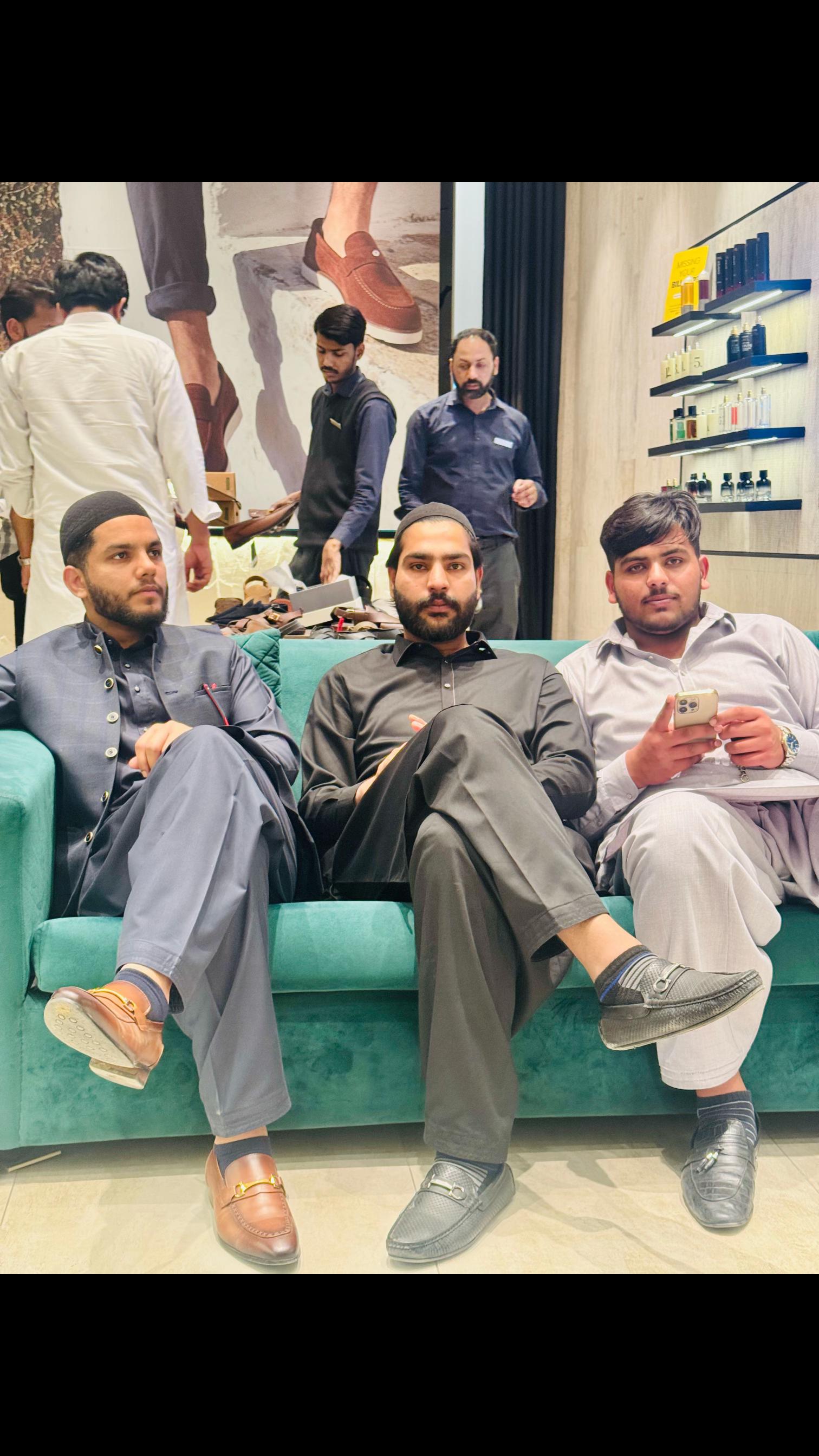 @چوہدری علی لاہوریاں