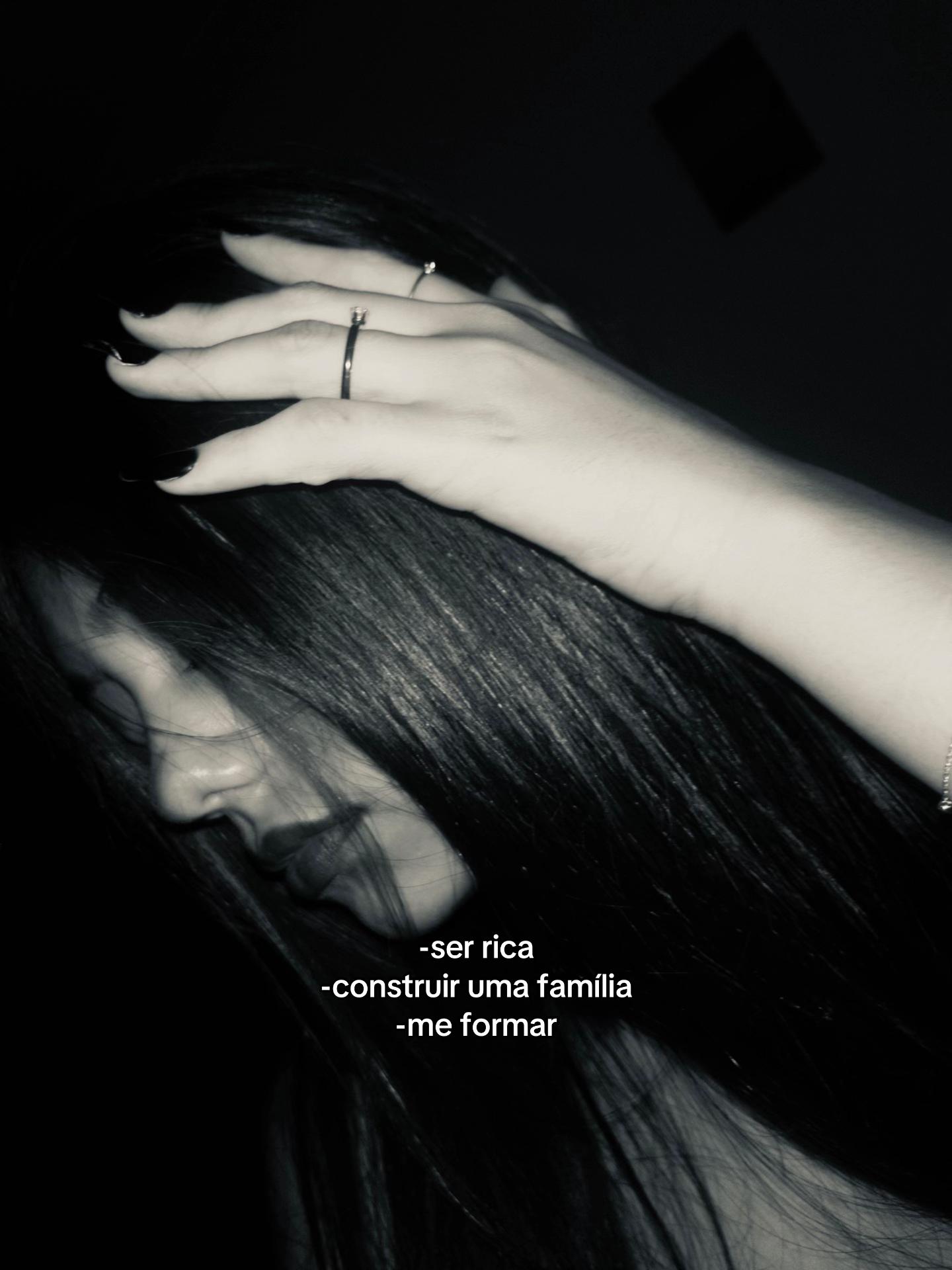 @ixi_larinha