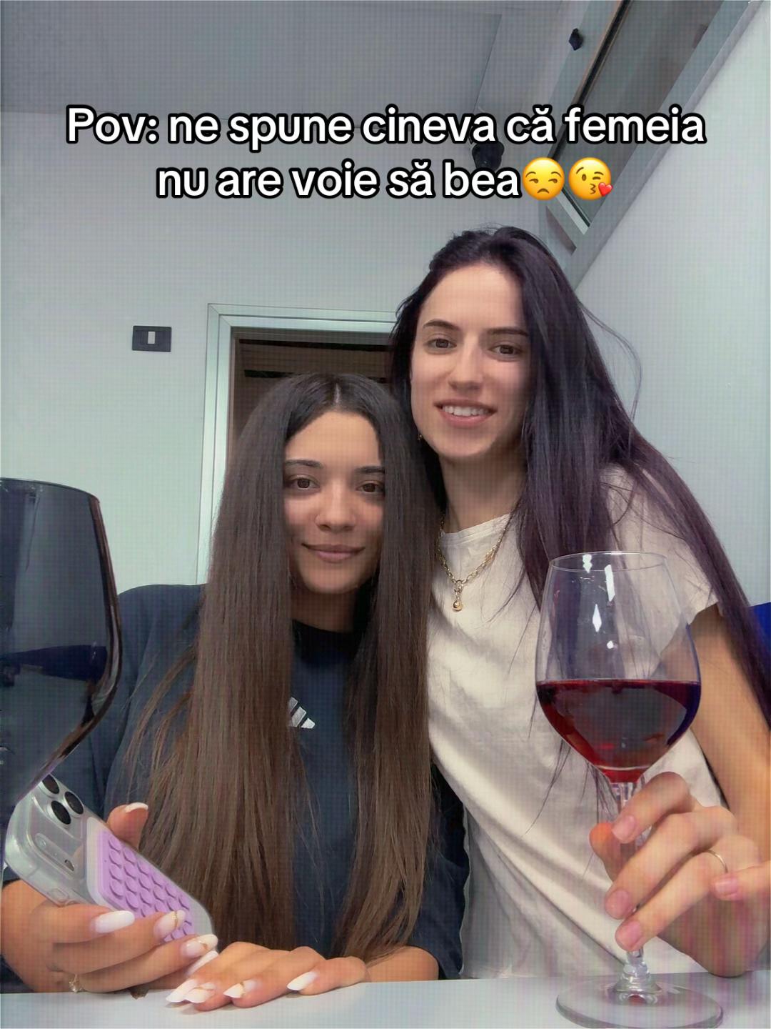 @Maria Victoria💖
