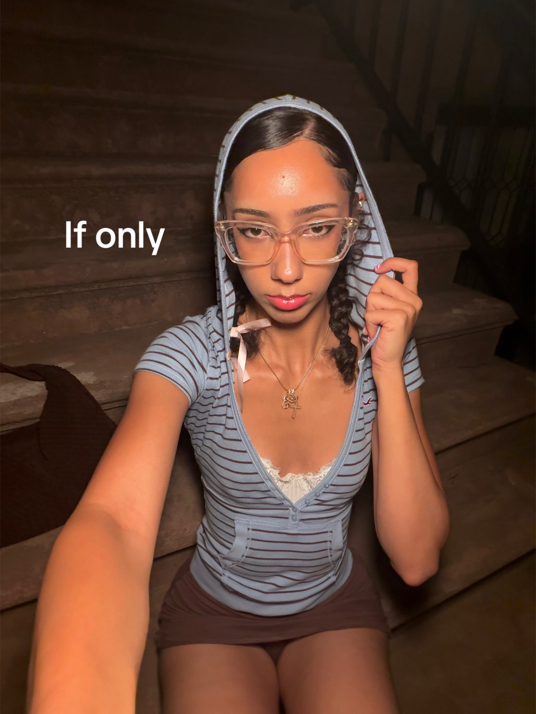 @Lala