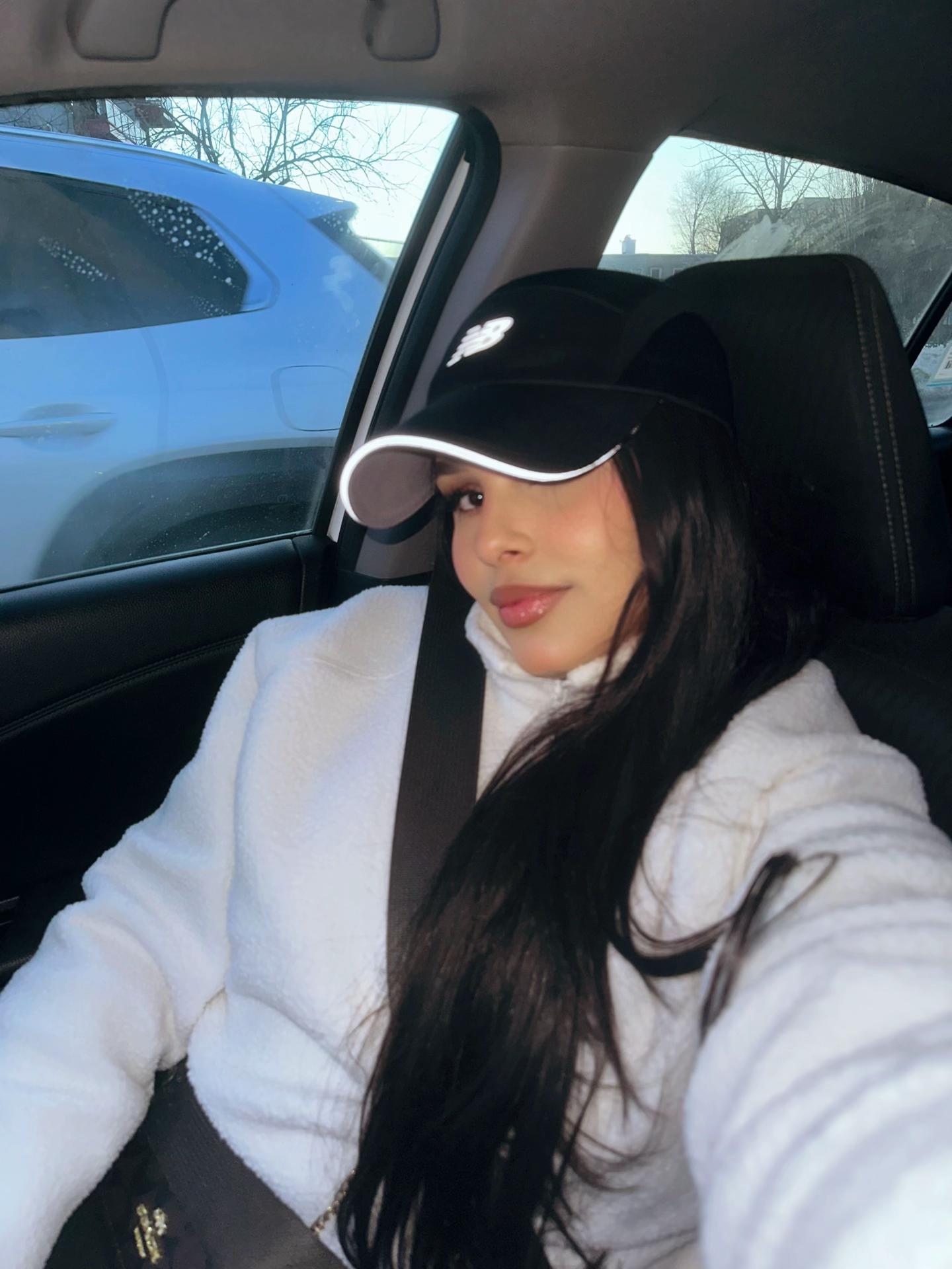 @Yenniaquino1