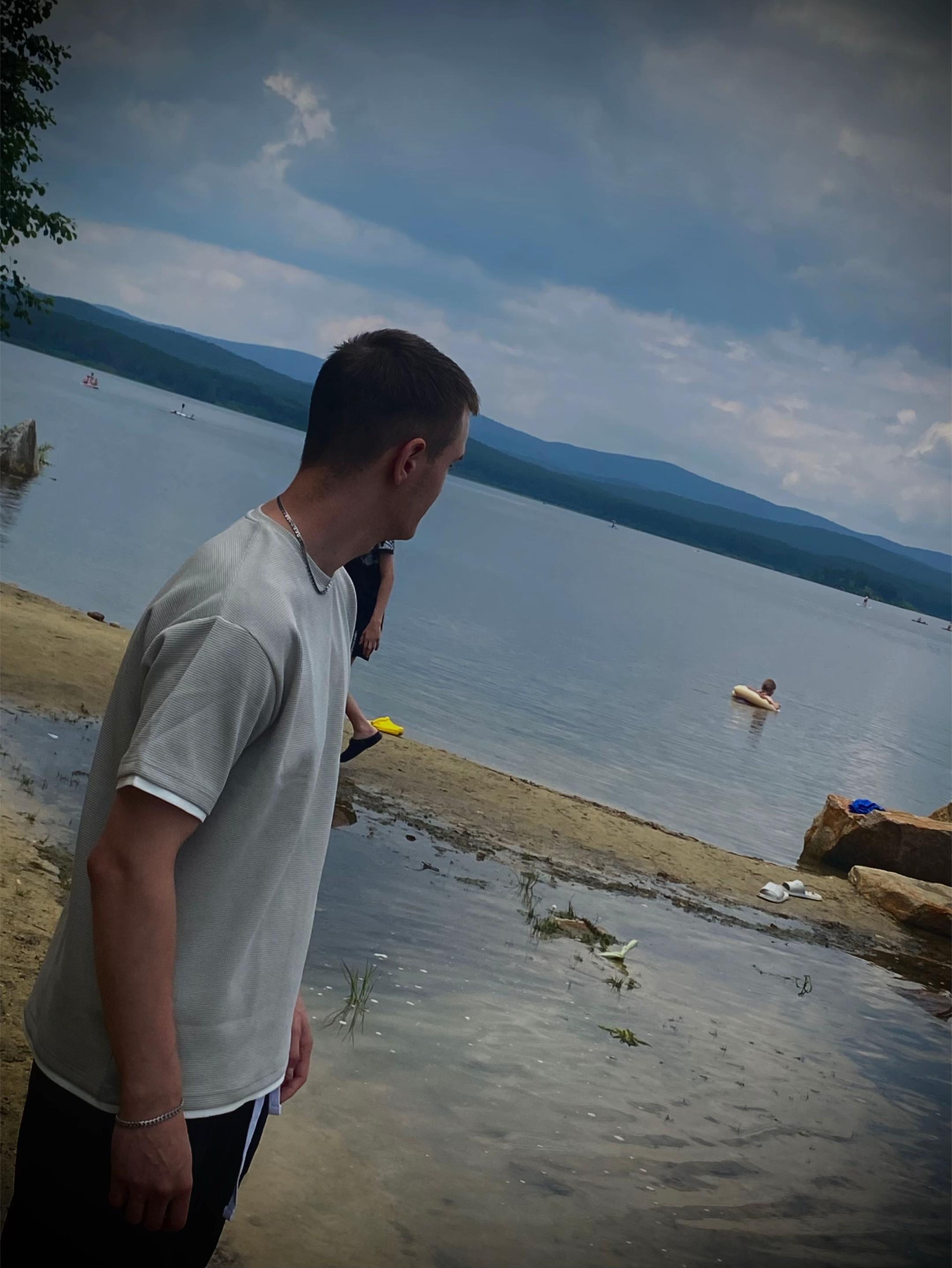 @Парень на пятнашке