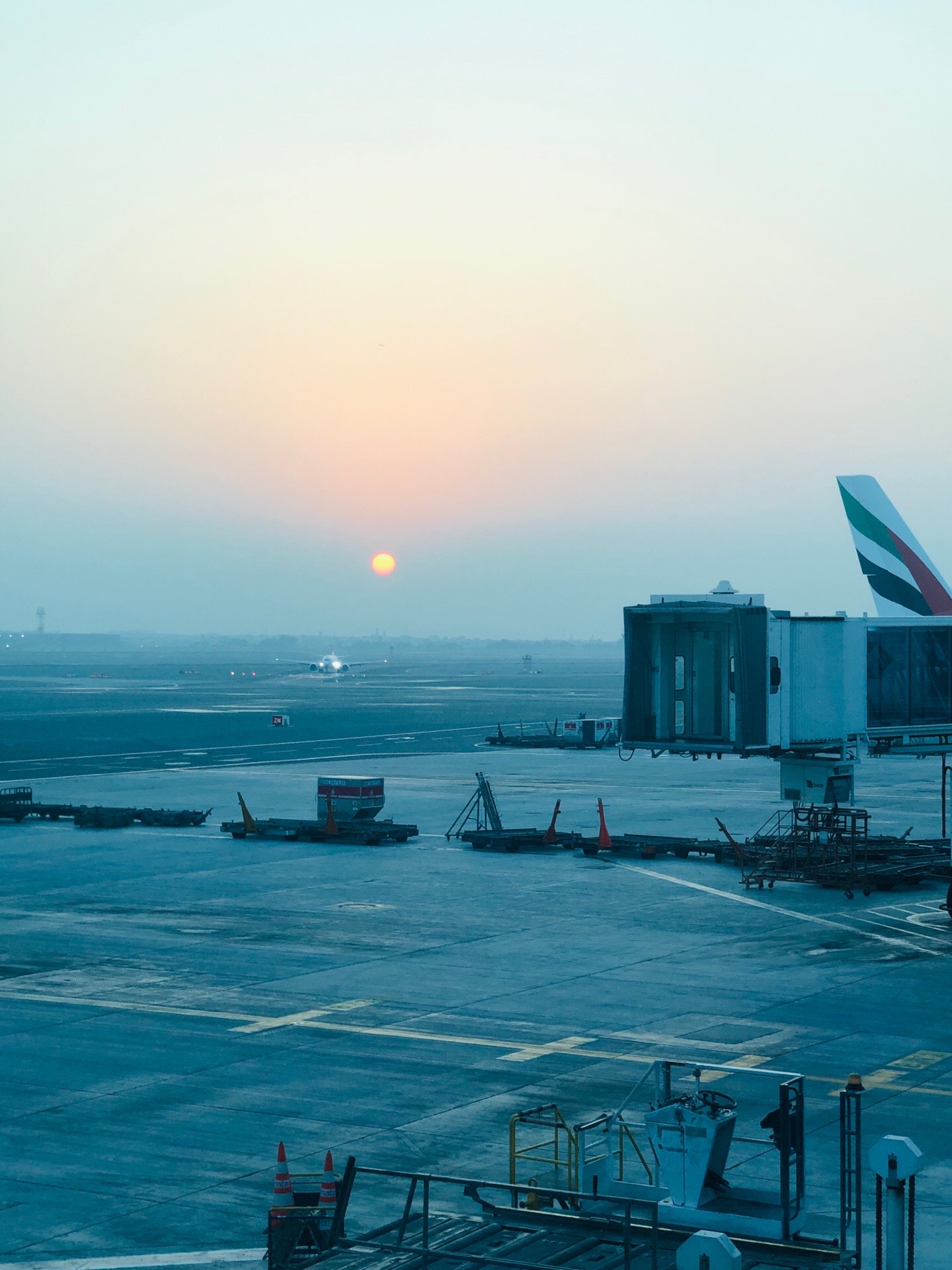 @Dubai wala🇦🇪🇵🇰