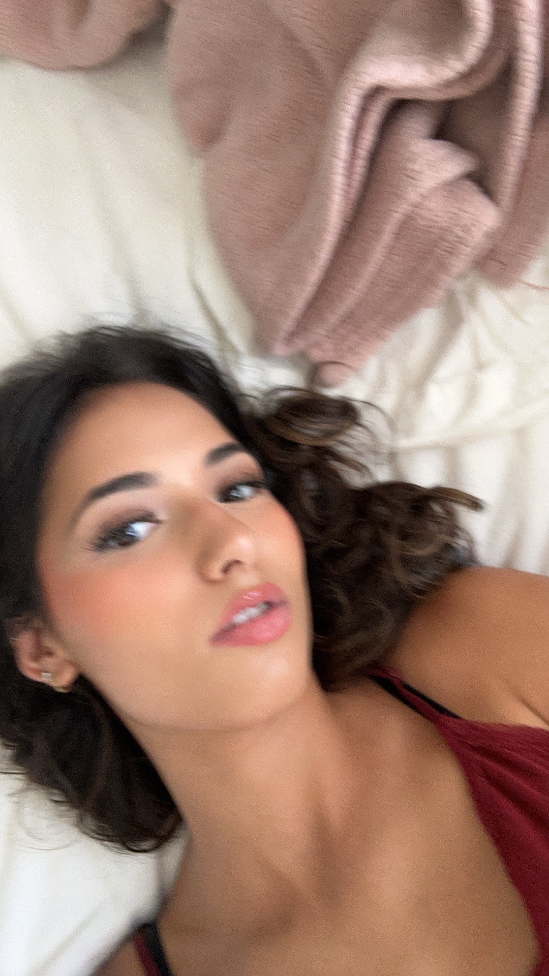 @☮︎