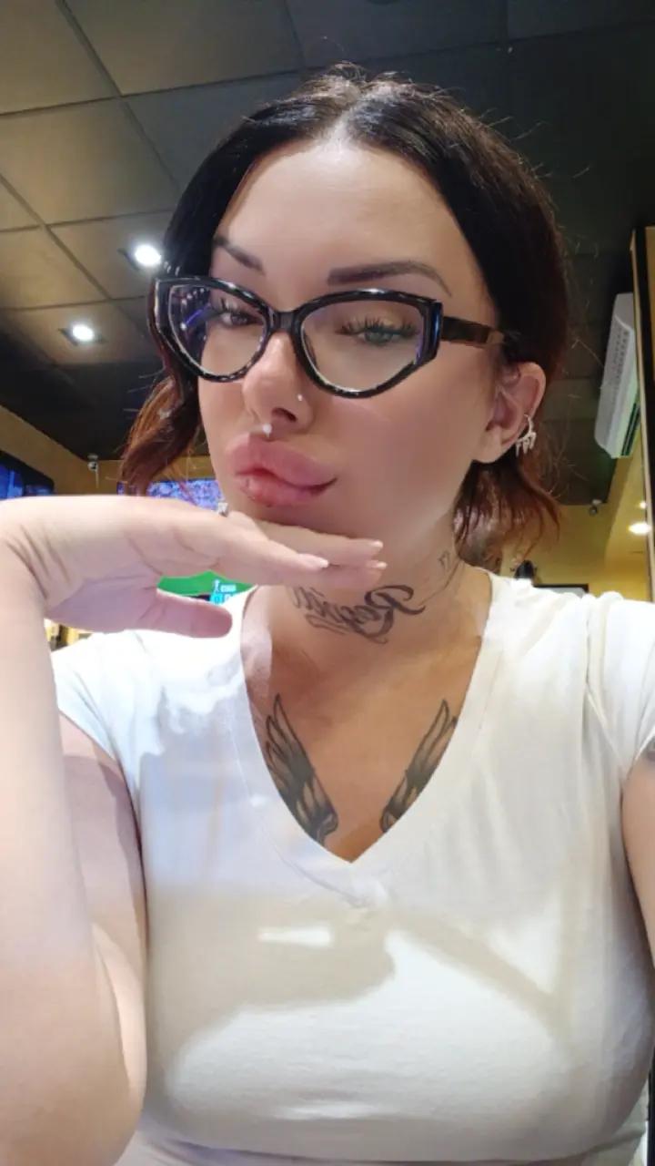 @KATRIN ALESSANDRO⛓️❤️