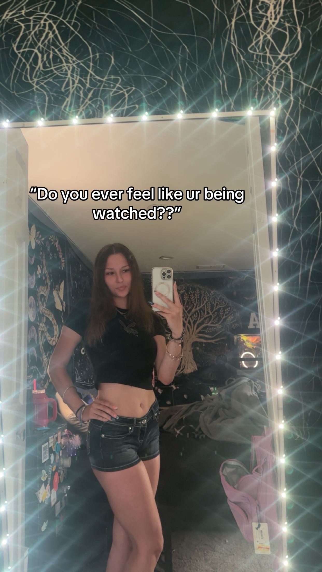 @&bull;Aubry&bull;