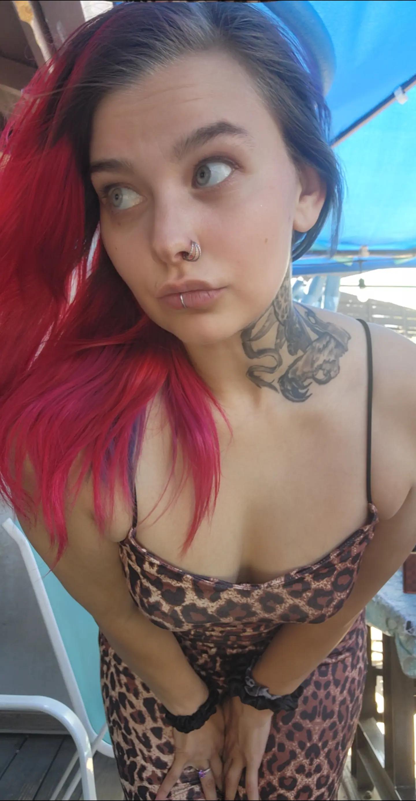 @LeiraKitty