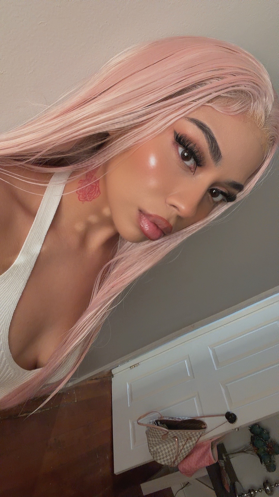 @Lola Bunny