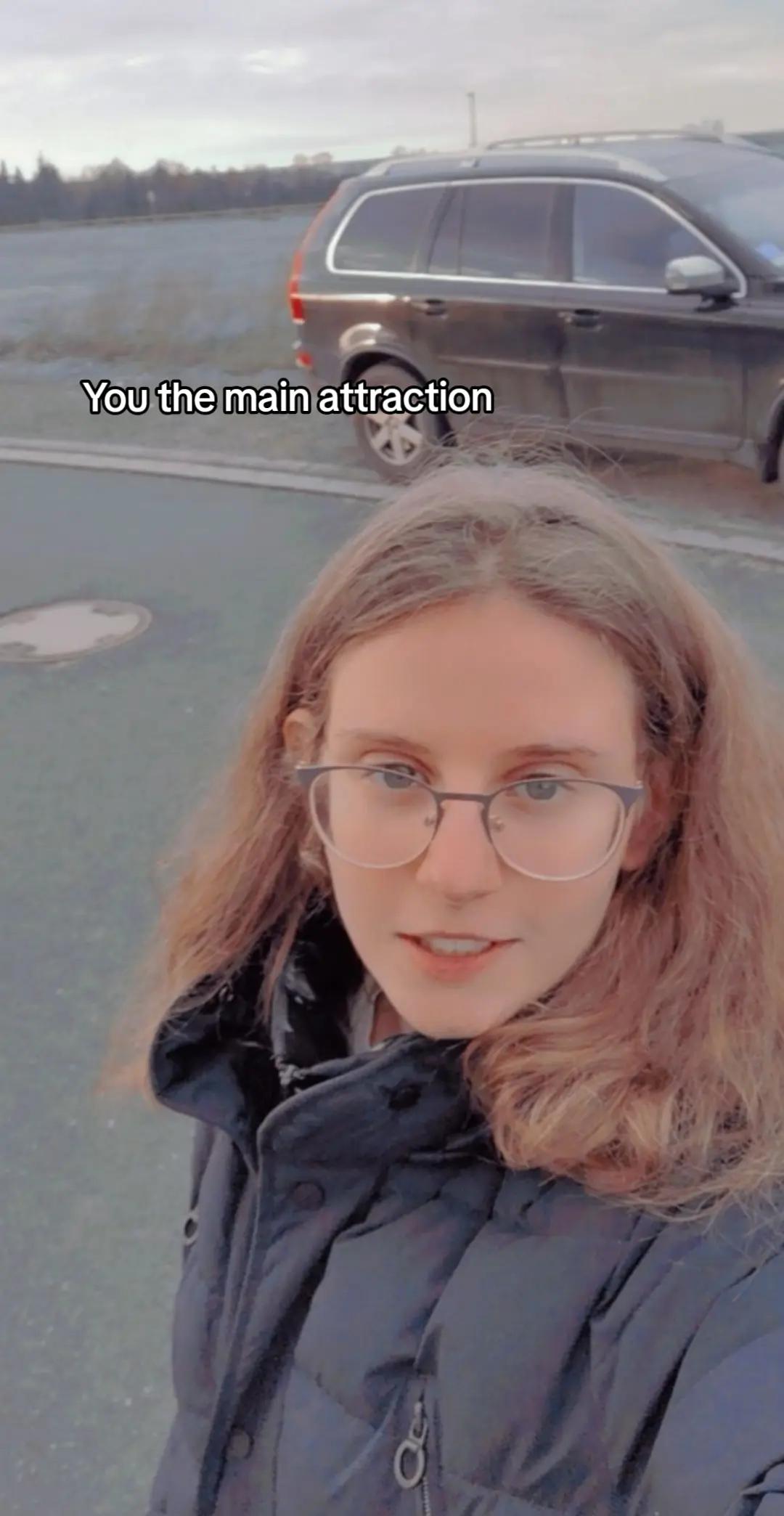 @Elisa🪷