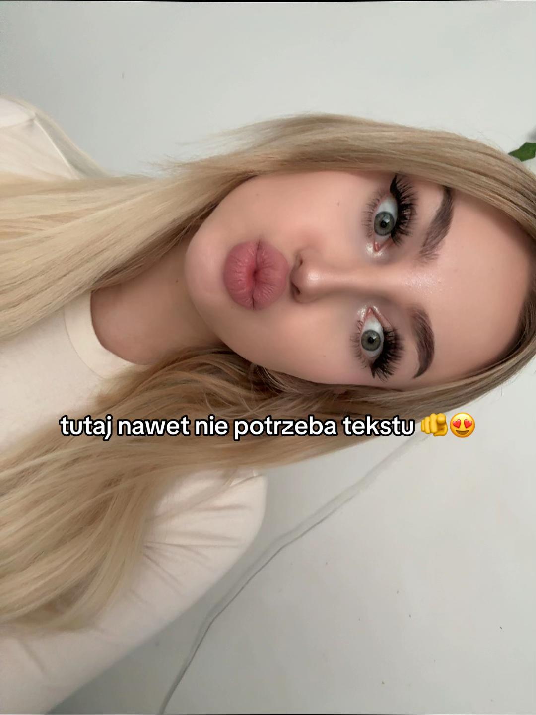 @ANIA🎀