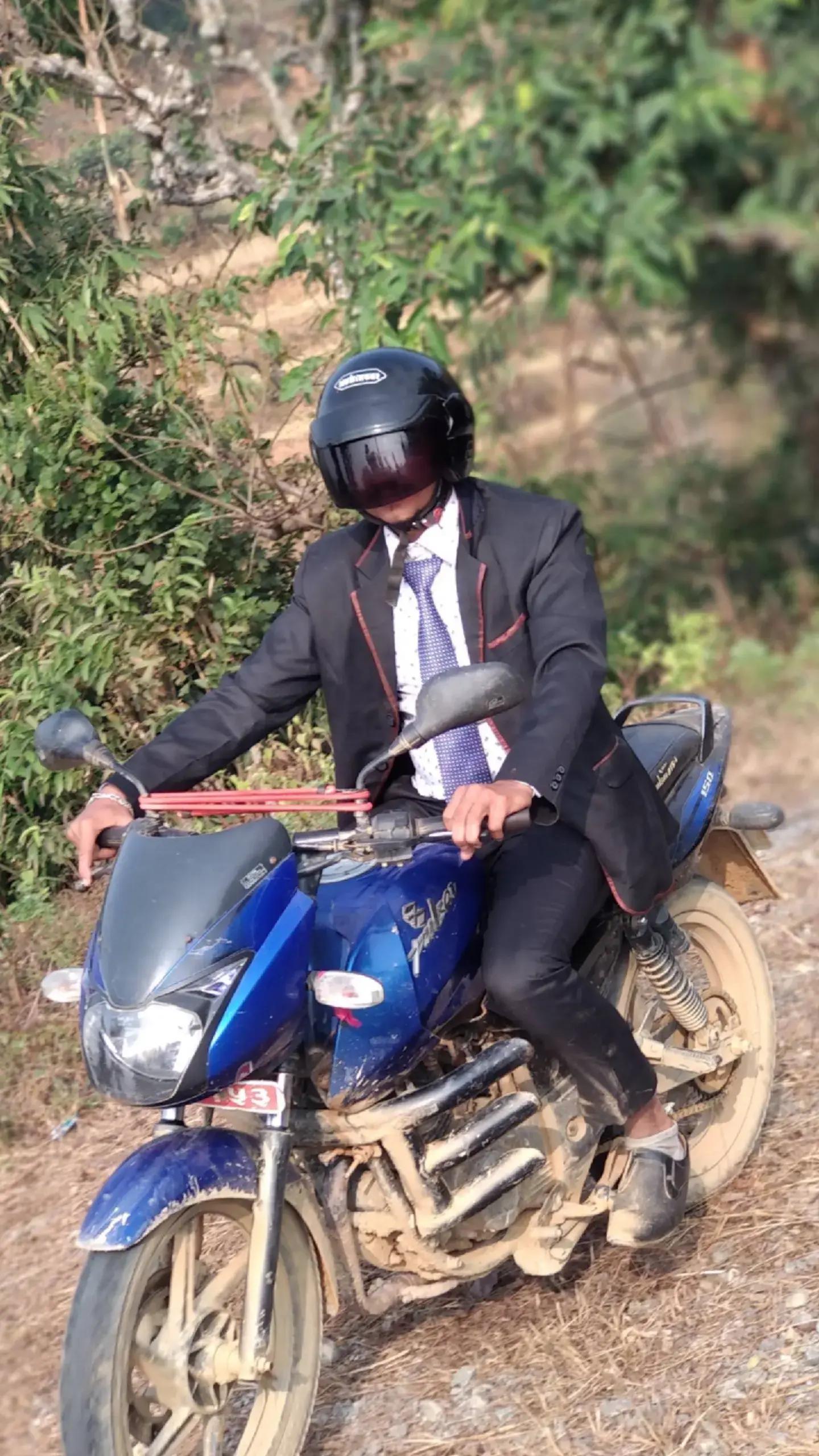 @DHAKAL BIMAL💘🇳🇵