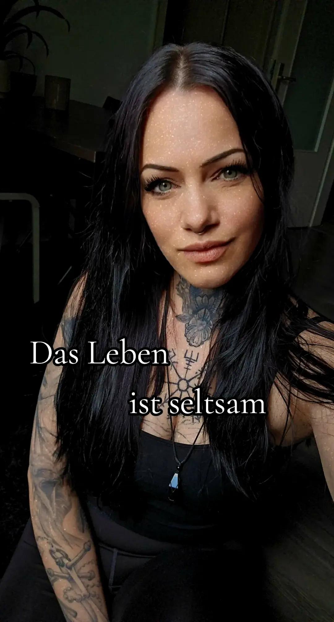 @Schwarzefee™๏ธ