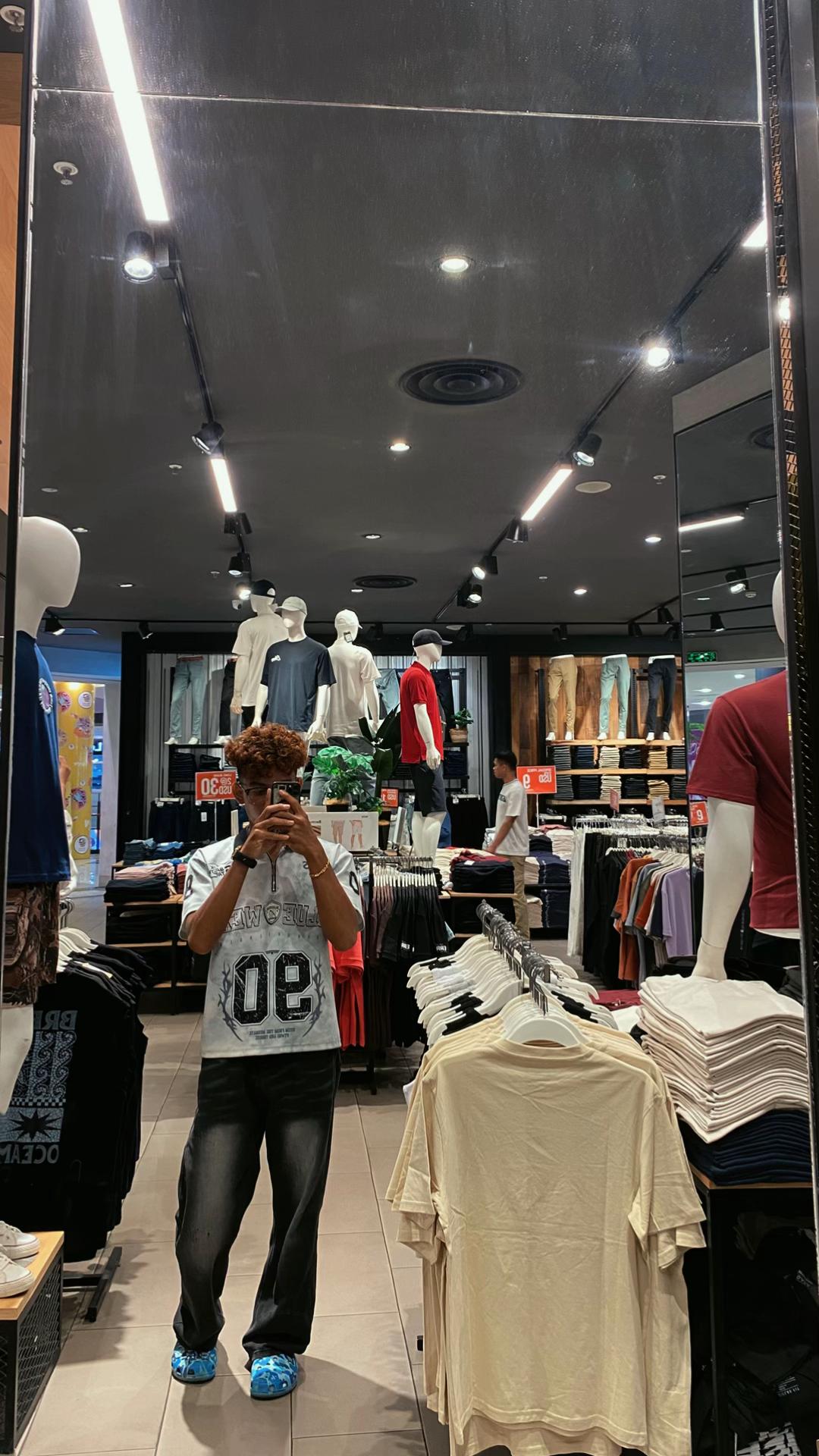 @Ah Boy🧑🏼&zwj;🦱