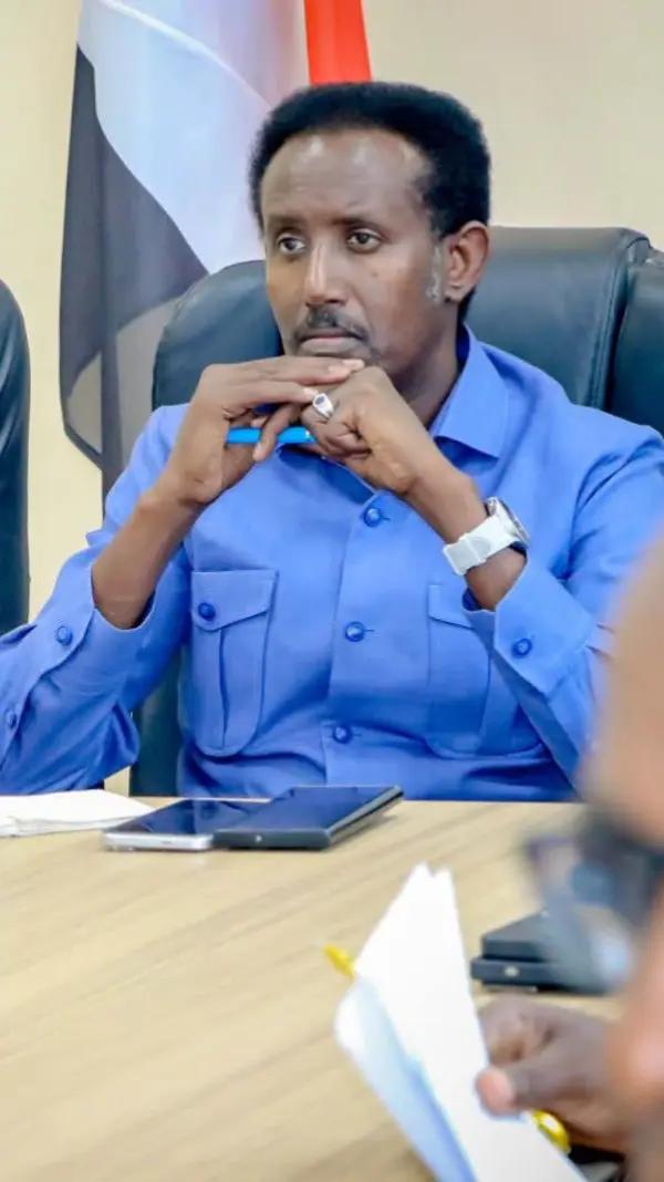 @Hon Abdirizak Xagaa