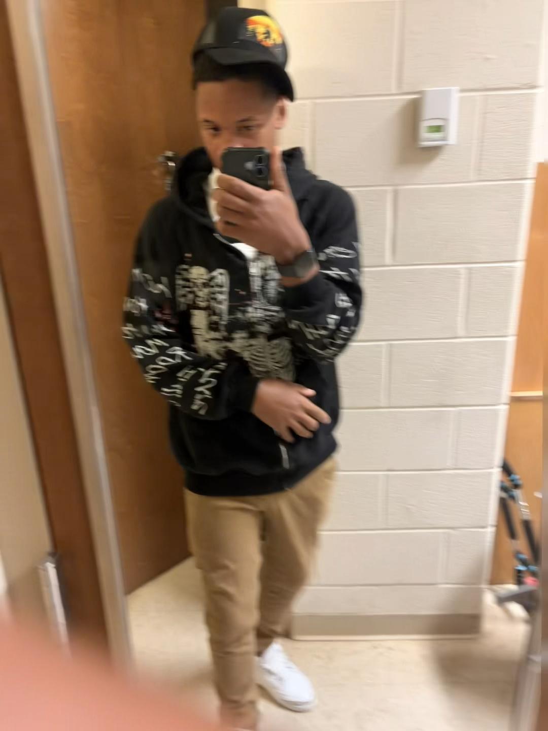 @luhhjay1017