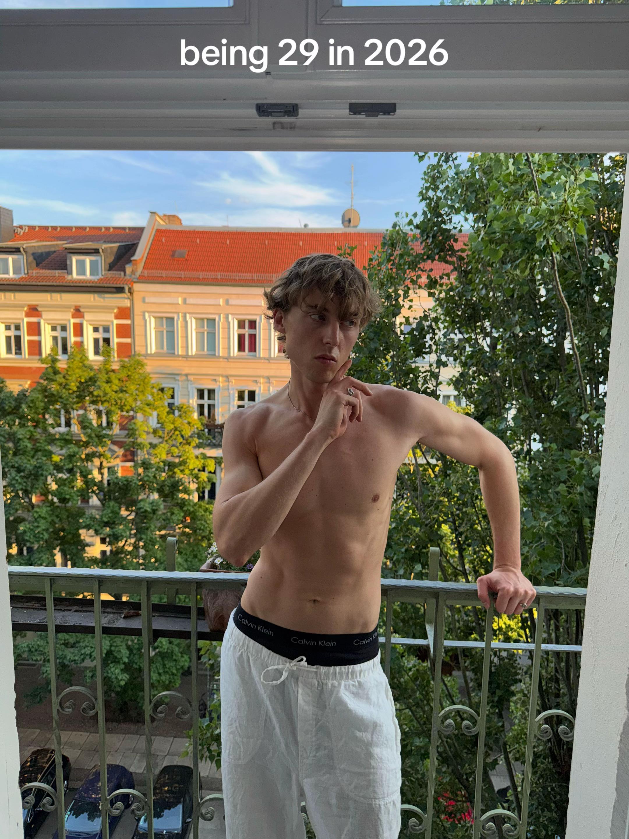 @jakob.juelkenbeck