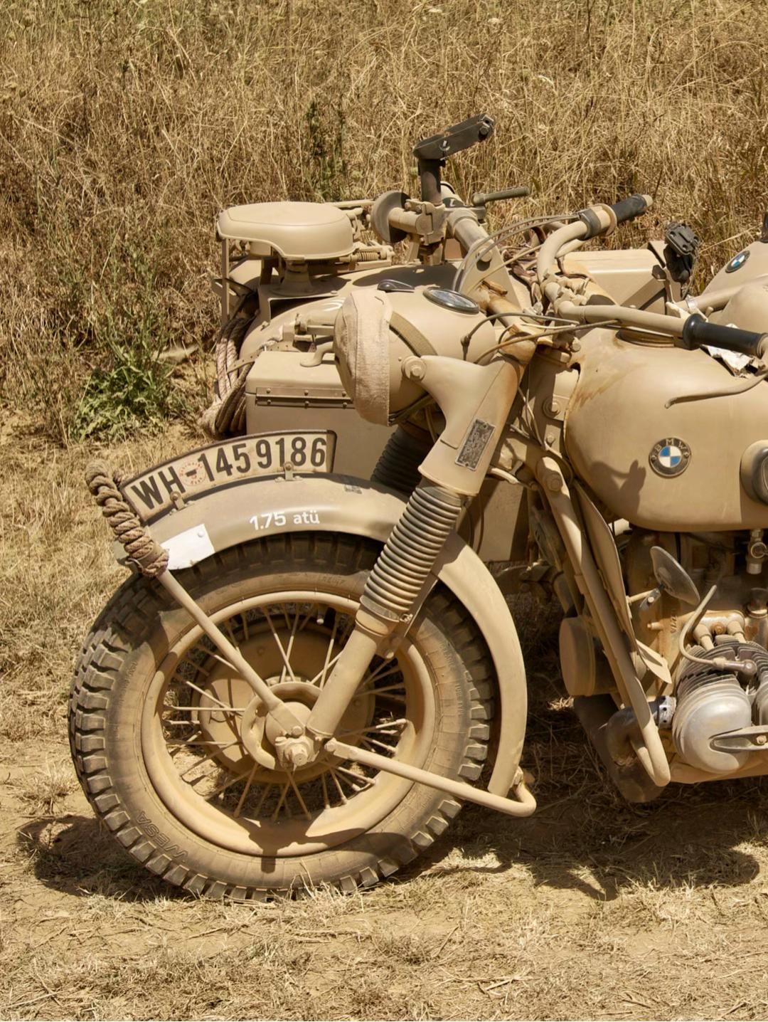 @shorts-military-spotter