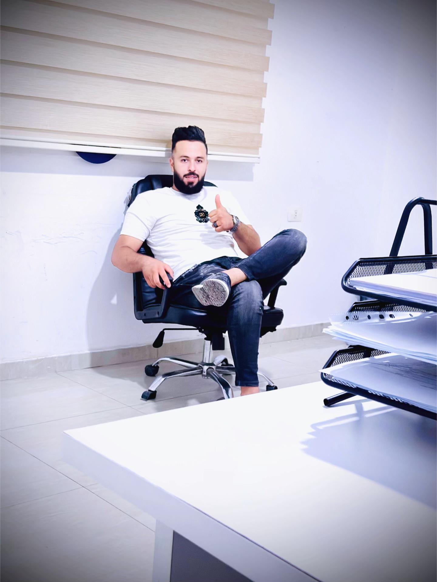 @محمد الاحمر