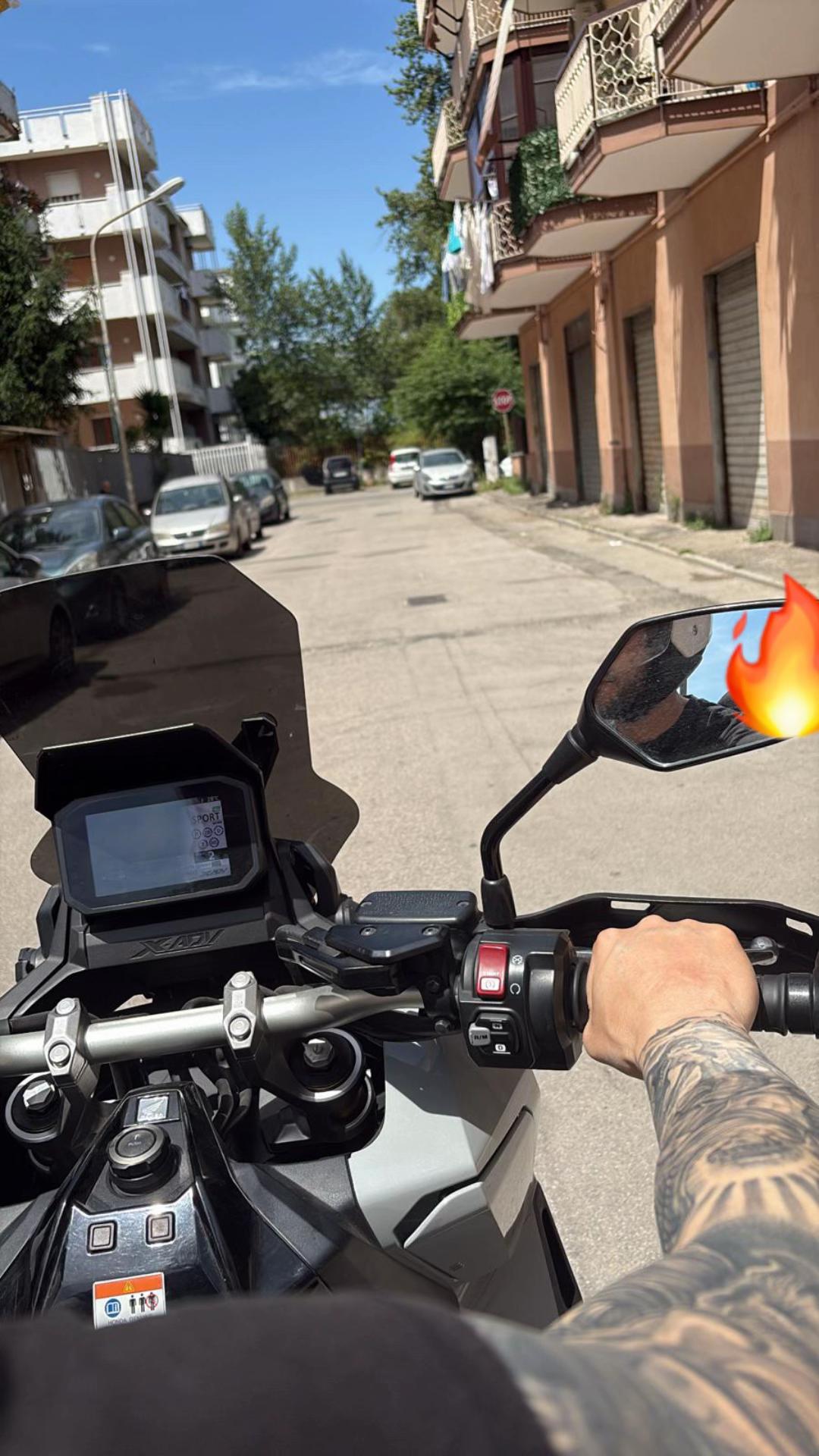 @nellino🏍️