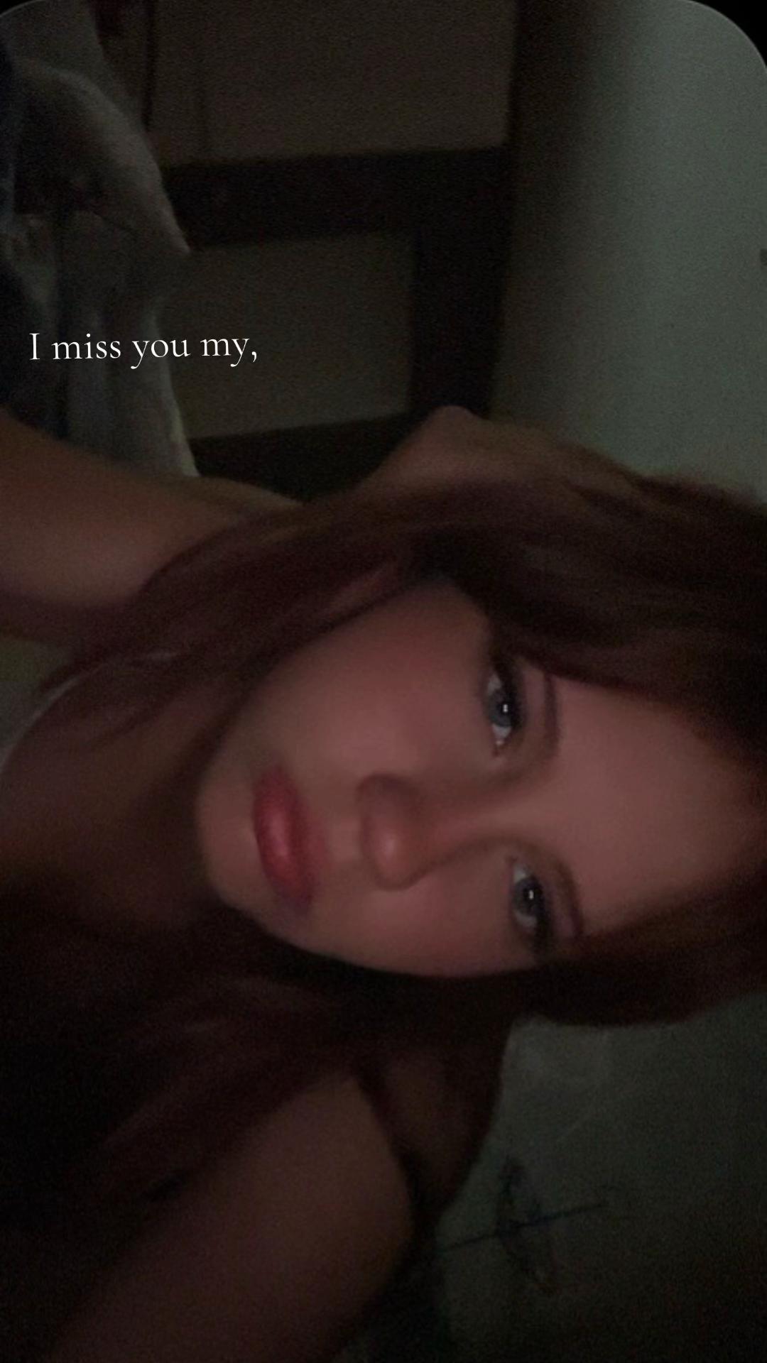 @𝒸𝒽𝑒𝓇𝓇𝓎𝒹𝑜𝓁𝓁 🪷