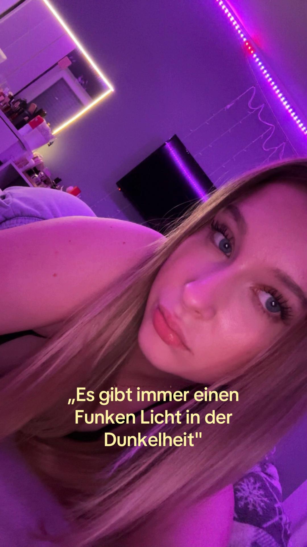 @Leonie