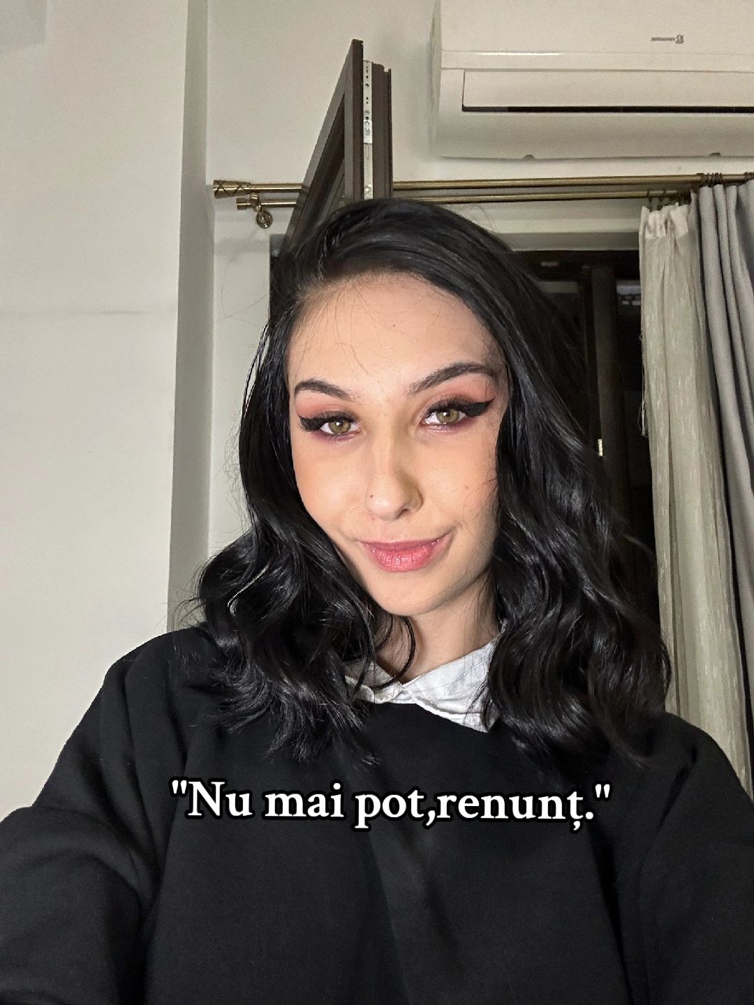 @LuizaMaria🍷