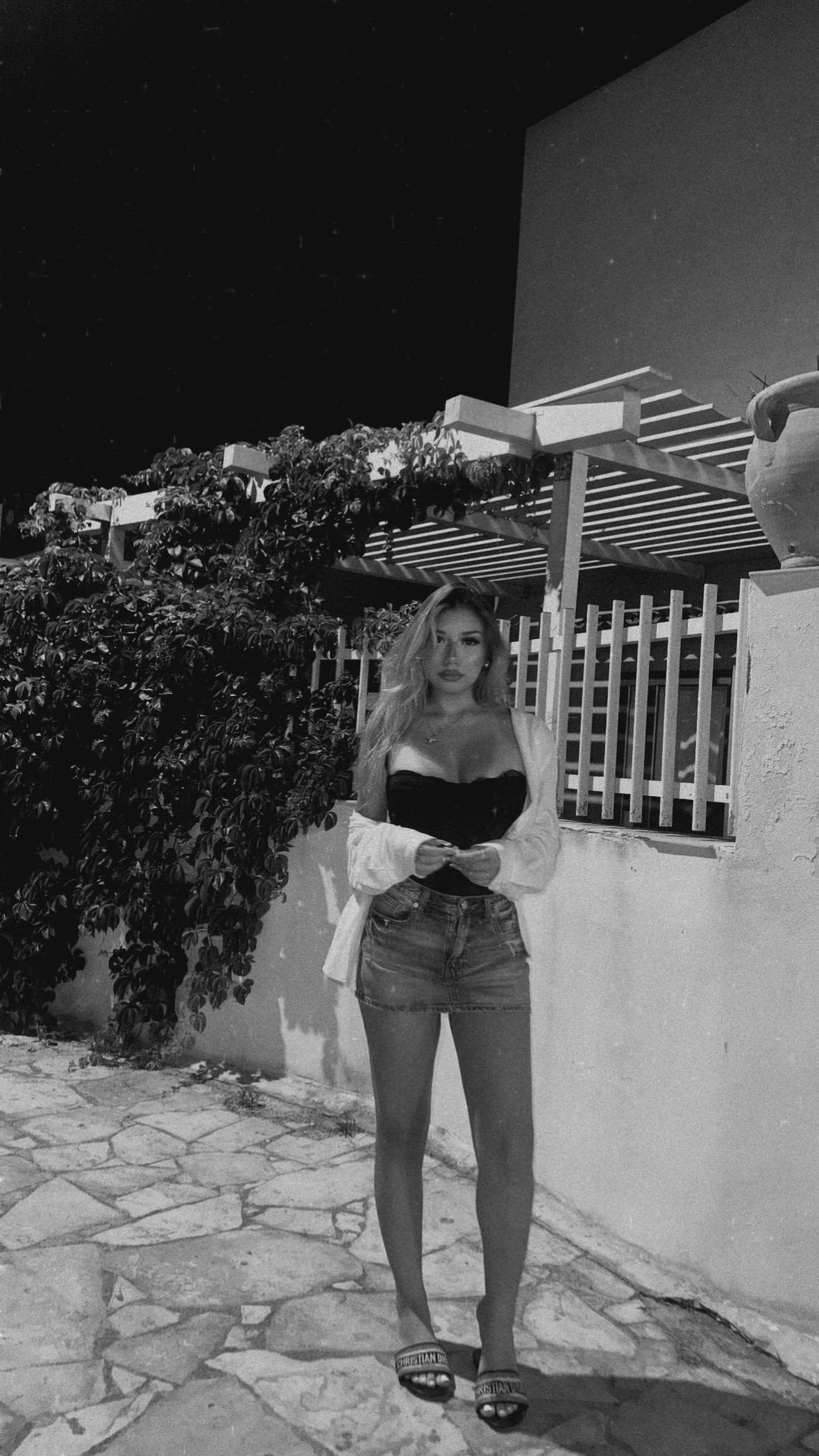 @𝑮 𝑨 𝑰 𝑨🌹