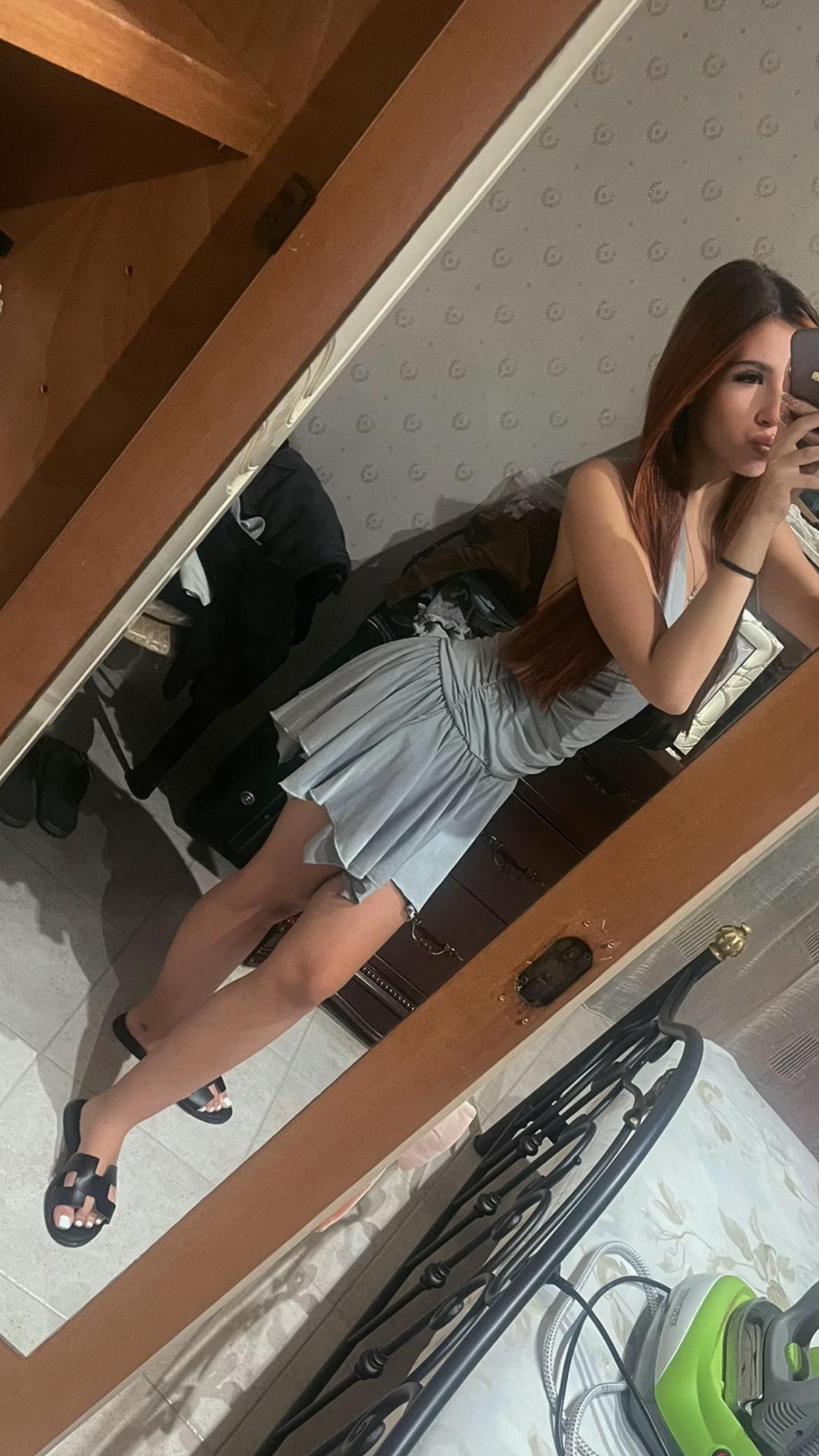 @a red🥰🍒🍒