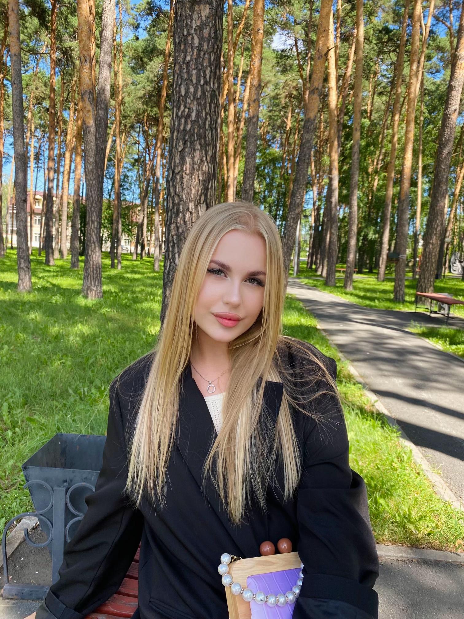 @L.
