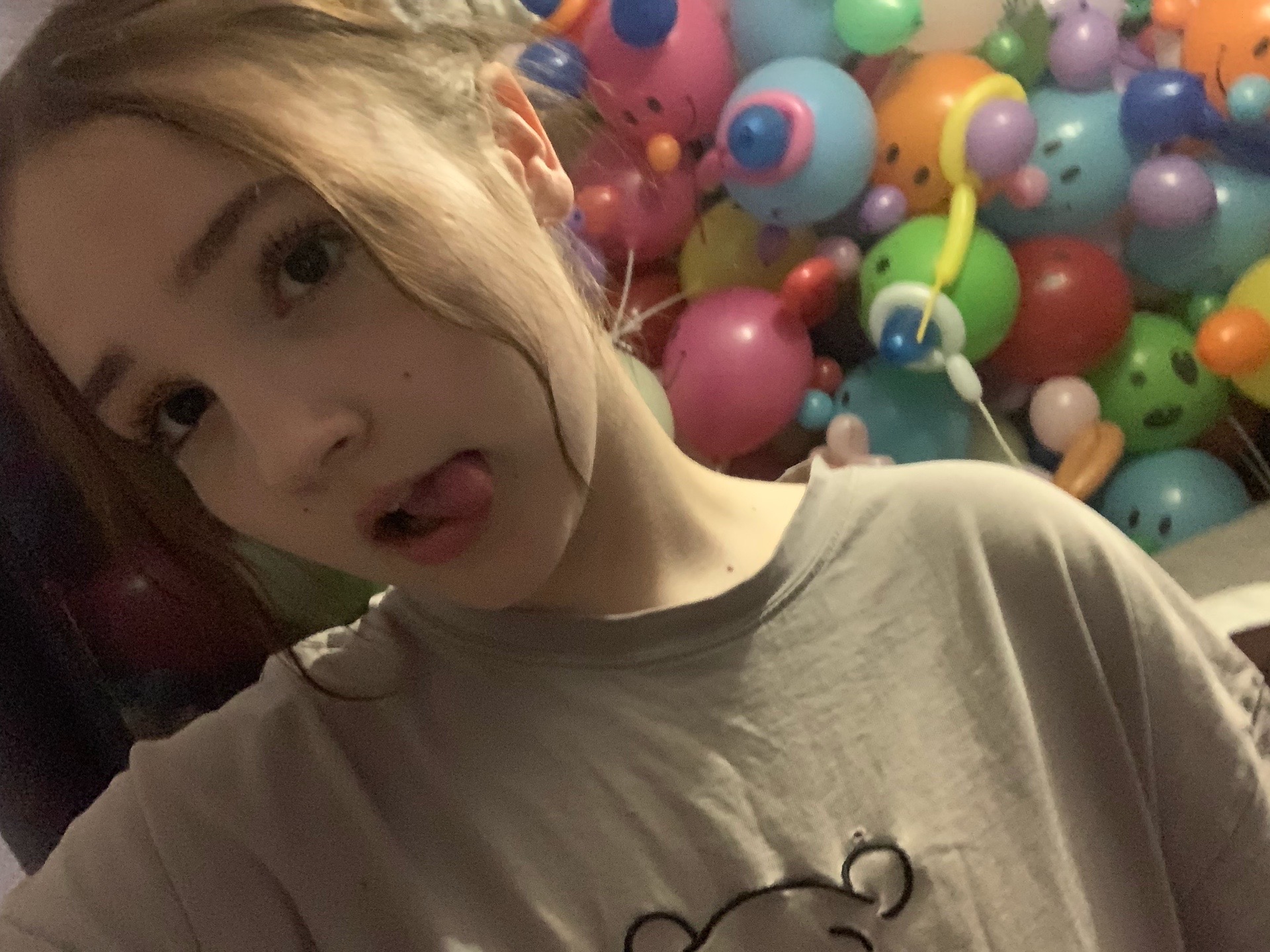 @vladessa👽