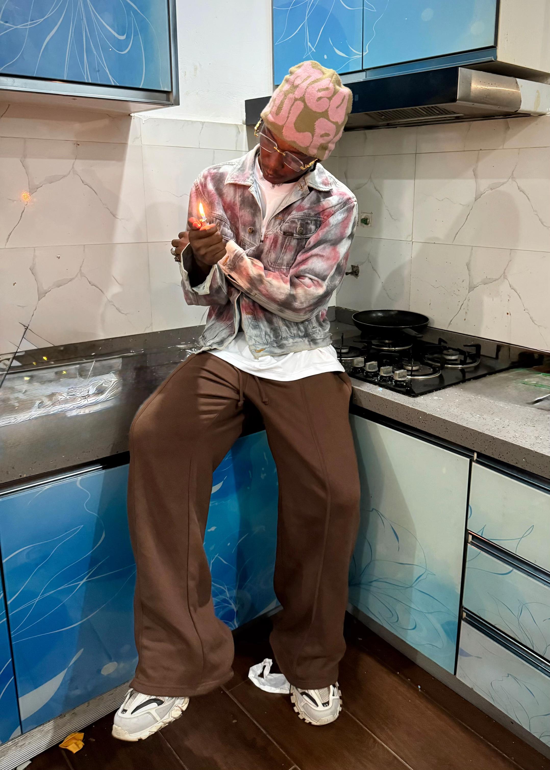 @Thrift Nyame ๐๏ธ